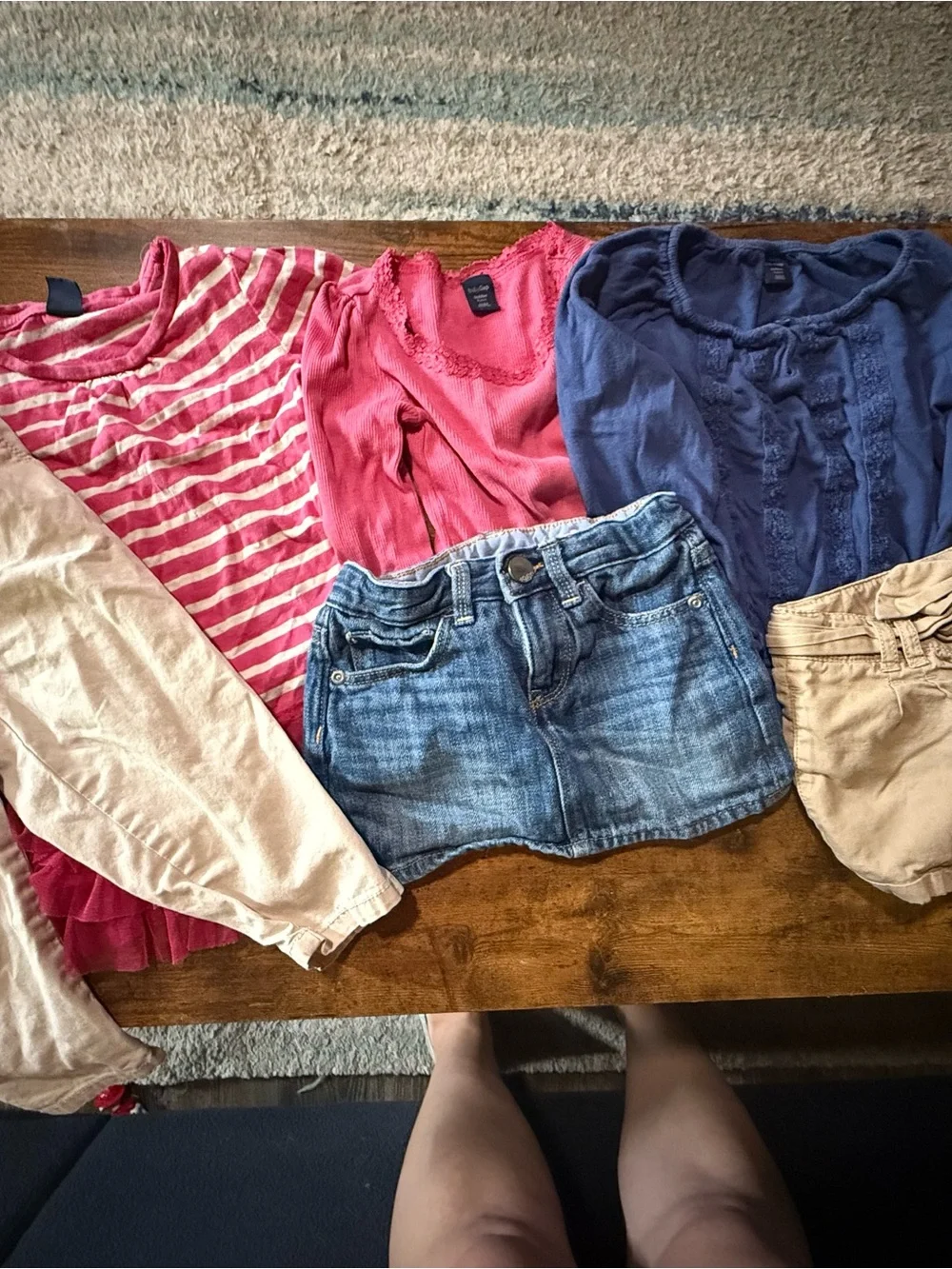 GAP Toddler 2 year 3 shirts and 3 bottoms